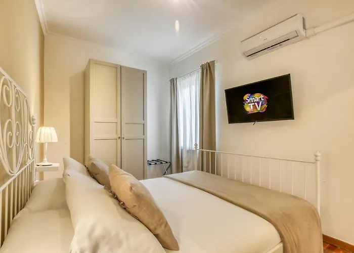 Atrhome Penthouse Frattina